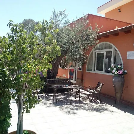 Ξενοδοχείο Plasi Menfi